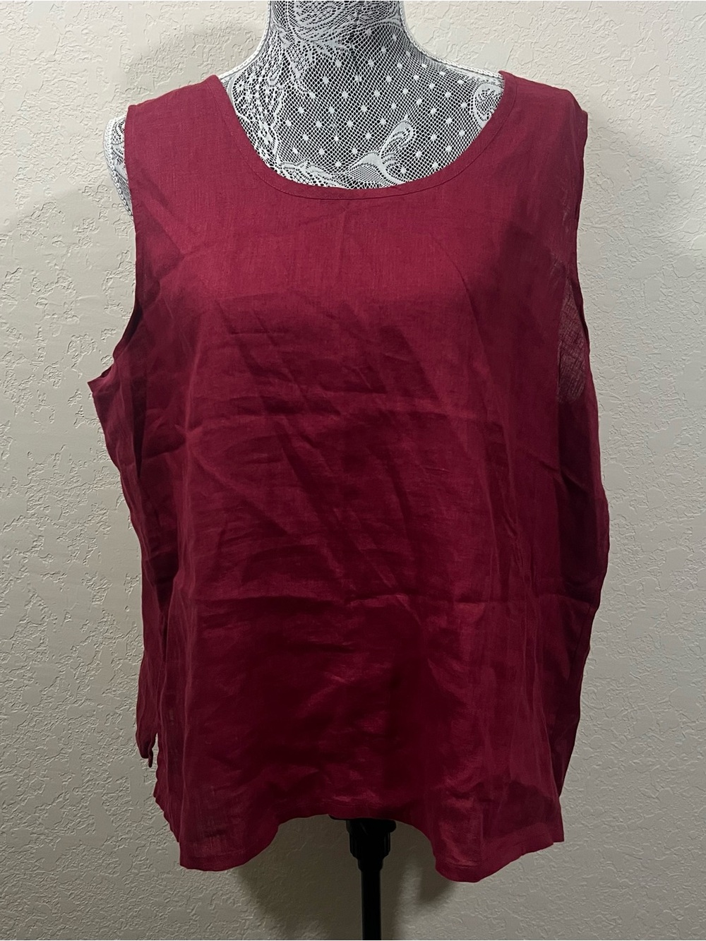 FLAX Women’s Large Sleeveless 100% Linen Tank Top Burgundy